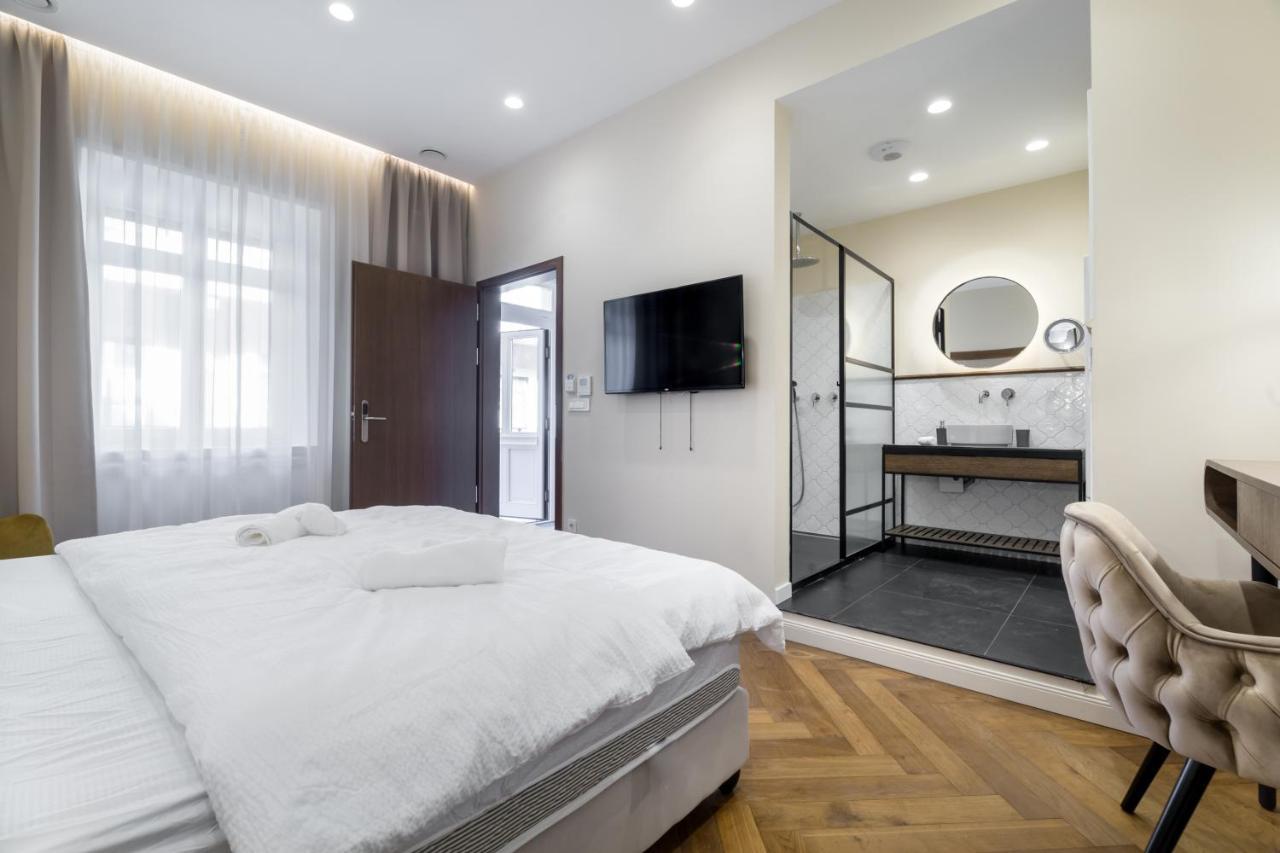 Budapest Eye- Boutique Suites, By Bqa Exterior photo